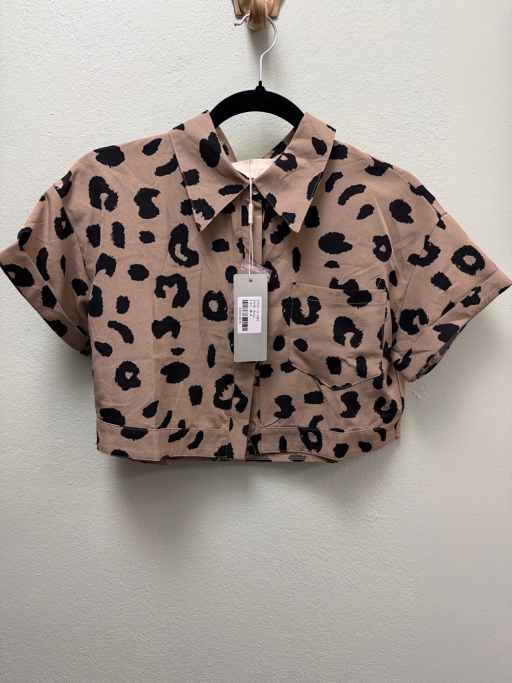Leopard Print Cropped Button-Up Top - Beige/Black